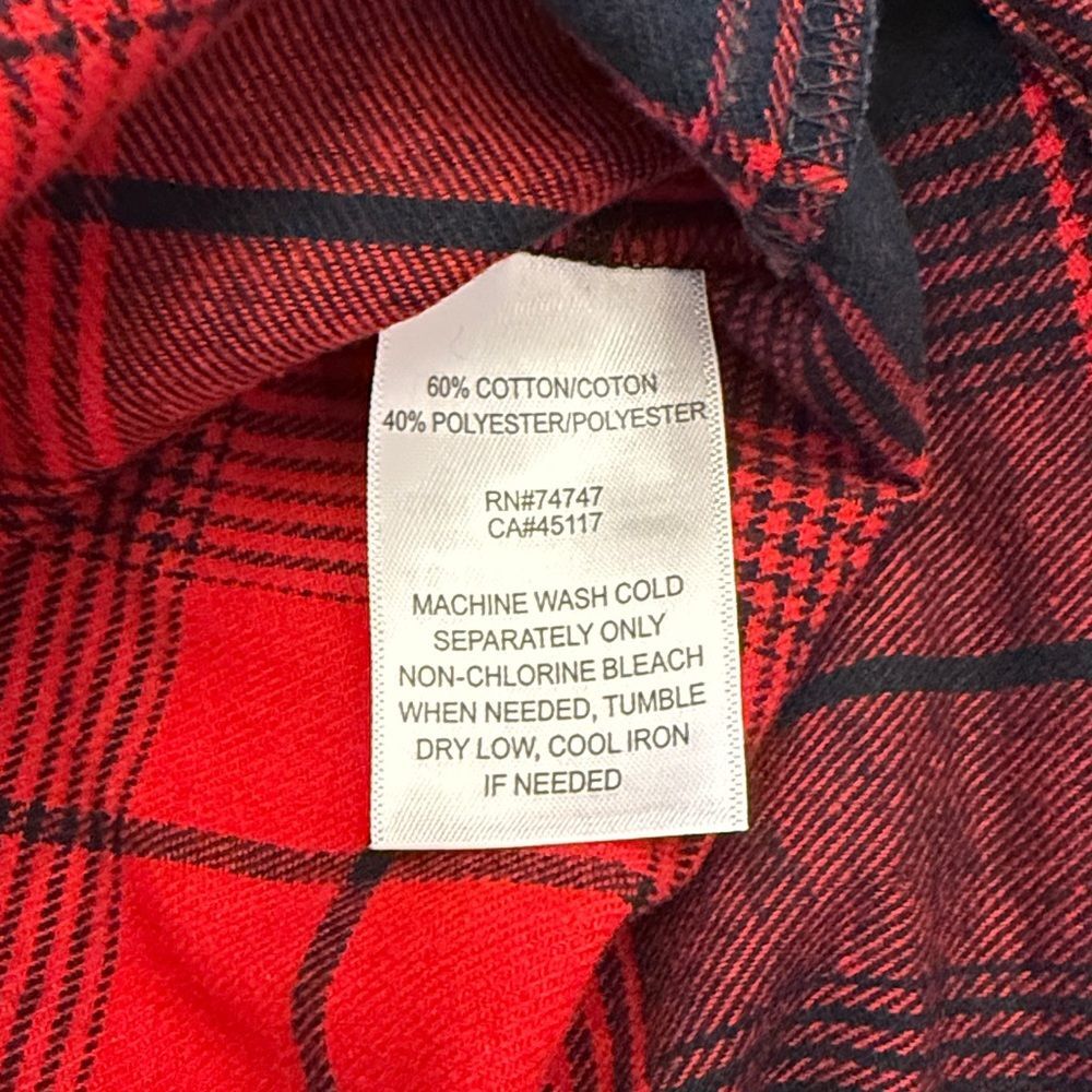 Natural Reflections Flannel, red black, long sleeve button down size small -NWT - Picture 7 of 7